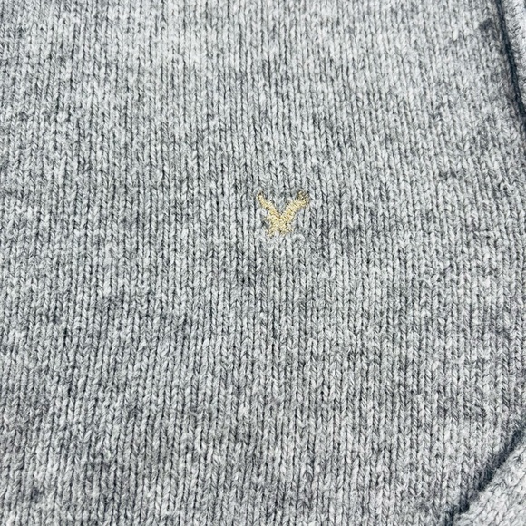 AMERICAN EAGLE OUTFITTERS GRAY SWEATER SIZE MEDIUM - Picture 4 of 8